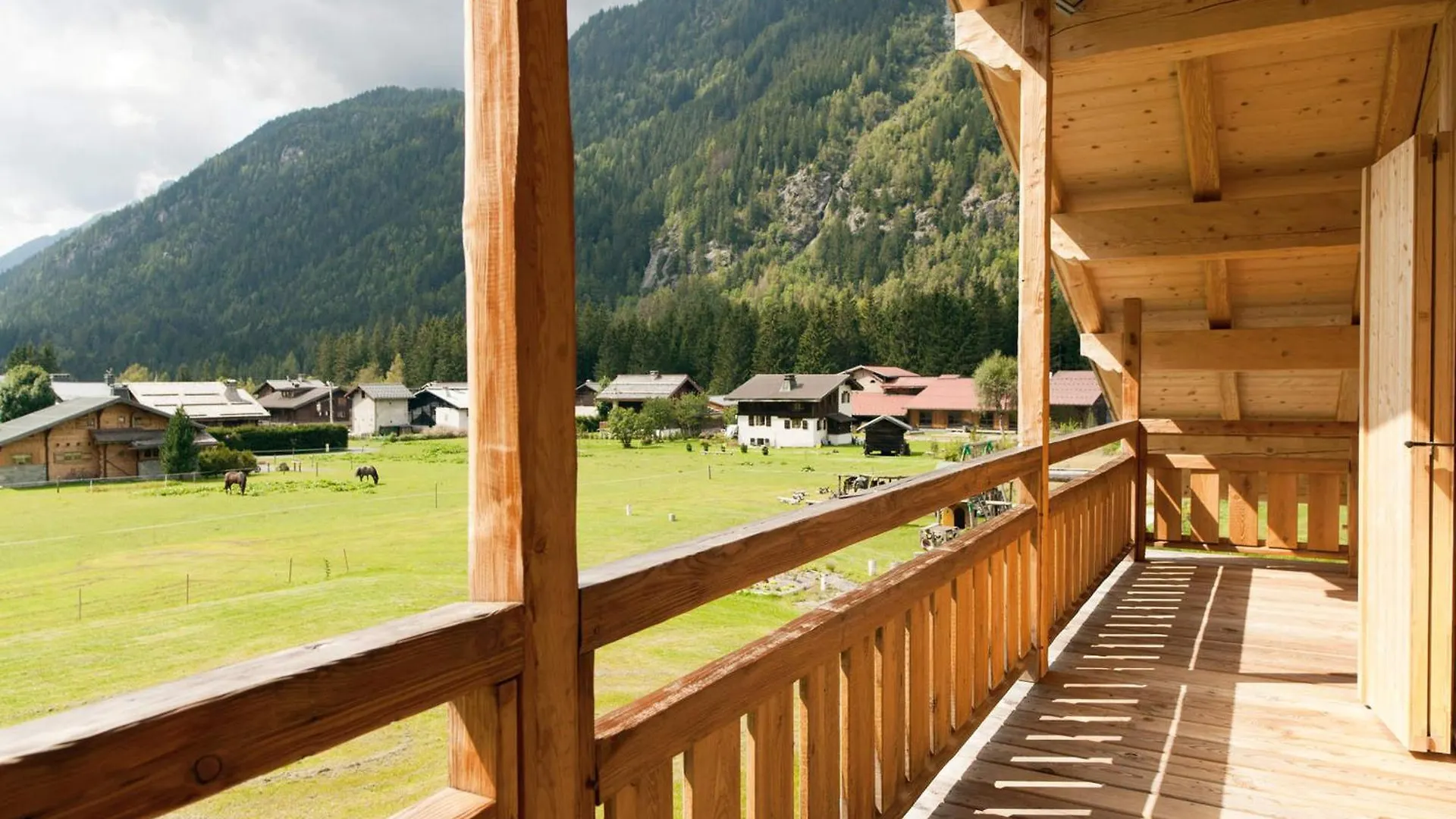 Chalet D'Exception A Chamonix Avec Sauna, Cheminee Et Proximite Des Pistes Skiables - Fr-1-343-181